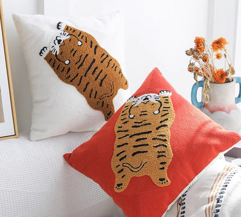 Contemporary Modern Sofa Pillow Covers, Square Modern Throw Pillows for Couch, Lovely Tiger Decorative Pillows for Children's Room, Decorative Pillows for Bedroom-Art Painting Canvas